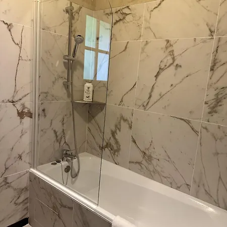 Semesterbostad Domaine Du Cedre Eternel