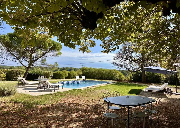 Domaine Du Cedre Eternel Saint-Colomb-de-Lauzun