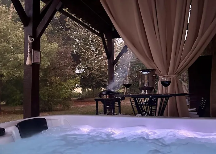 Prázdninový dům Domaine Du Cedre Eternel